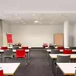 Vienna House Easy By Wyndham מלון וופרטל