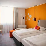 Vienna House Easy By Wyndham מלון