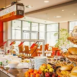 Hotell Vienna House Easy By Wyndham 4*