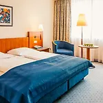 מלון Vienna House Easy By Wyndham וופרטל