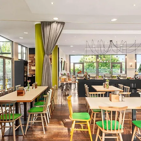 ホテル Vienna House Easy By Wyndham 4*