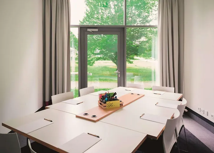 Vienna House Easy By Wyndham Hotel 4*