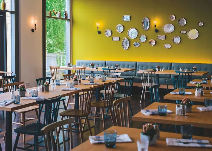 Vienna House Easy By Wyndham Hotel